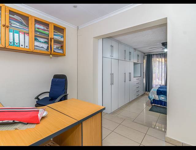 3 BEDROOM HOUSE FOR SALE IN RANDPARK RIDGE